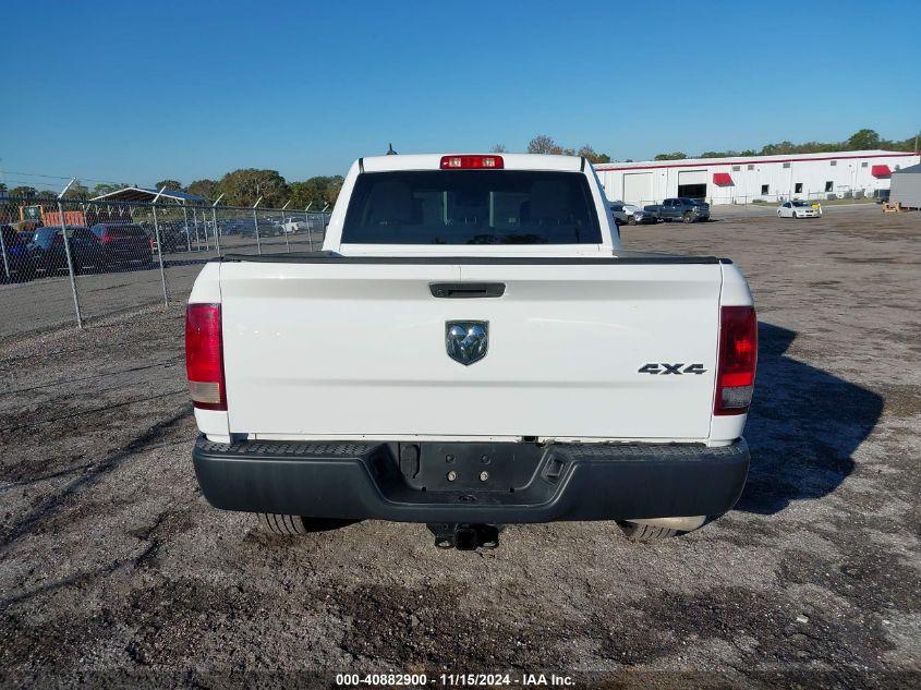 RAM 1500 CLASSIC TRADESMAN  4X4 6'4 BOX 2020