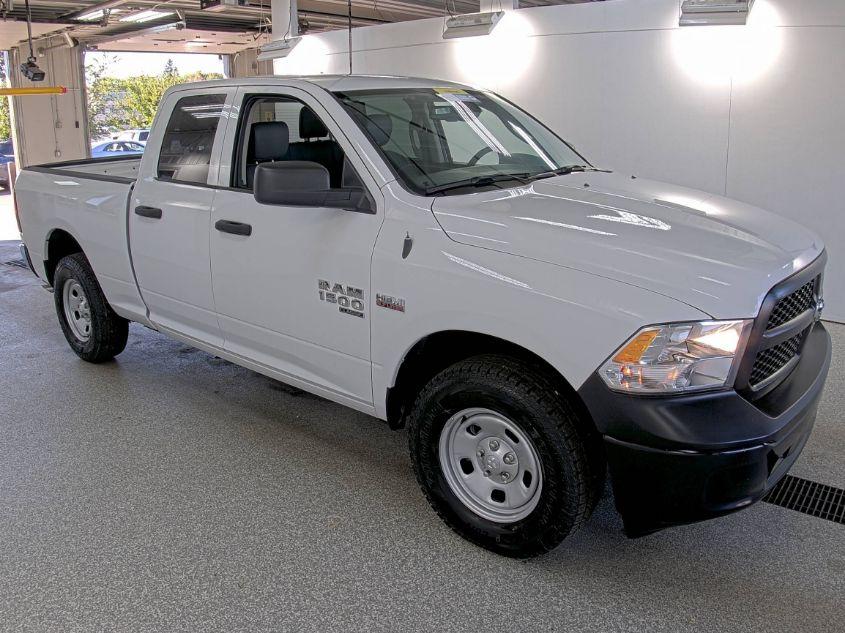 RAM 1500 CLASSIC TRADESMAN  4X4 6'4 BOX 2023