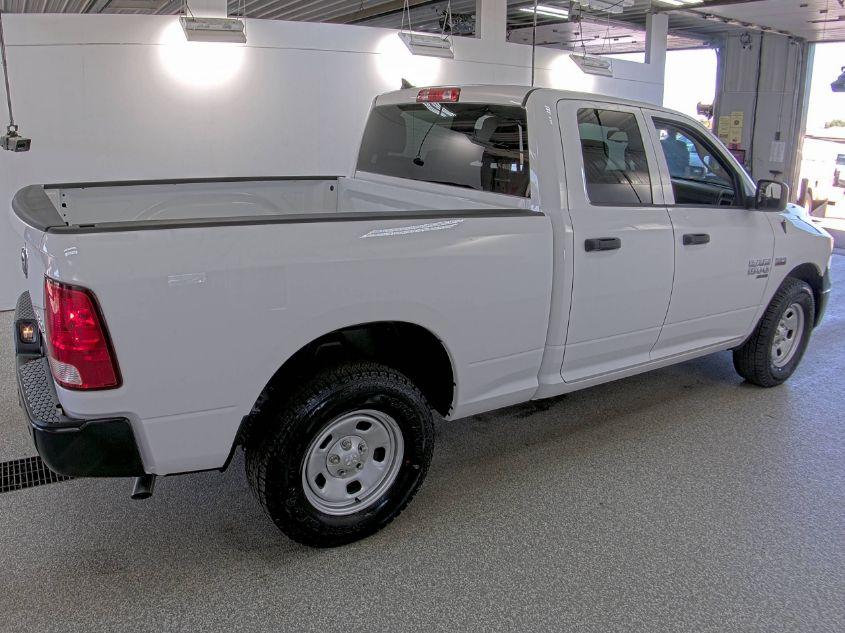 RAM 1500 CLASSIC TRADESMAN  4X4 6'4 BOX 2023