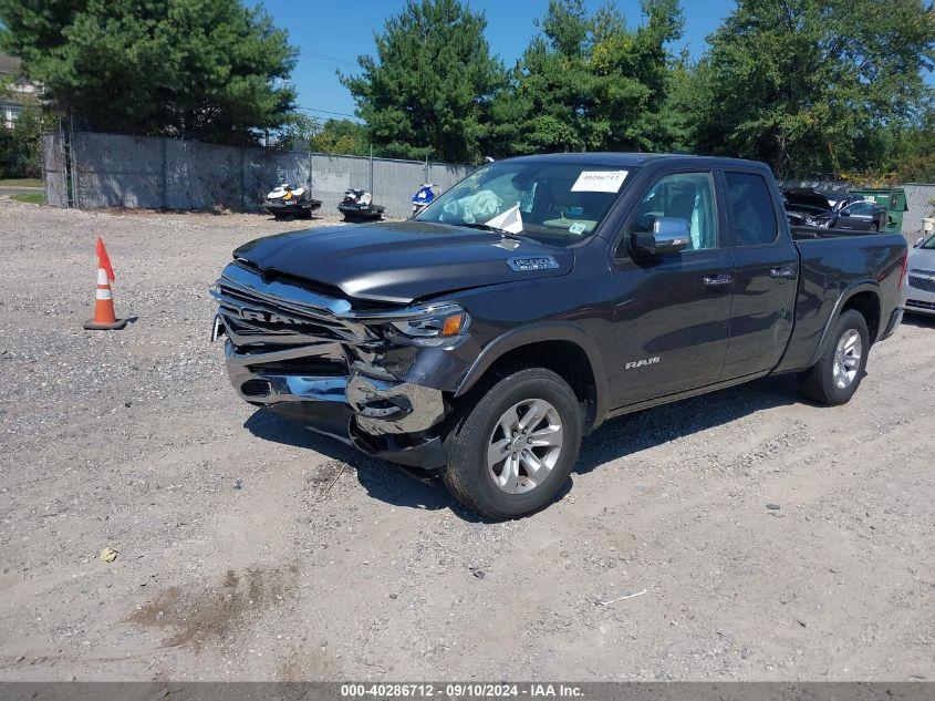 RAM 1500 LARAMIE QUAD CAB 4X4 6'4 BOX 2020