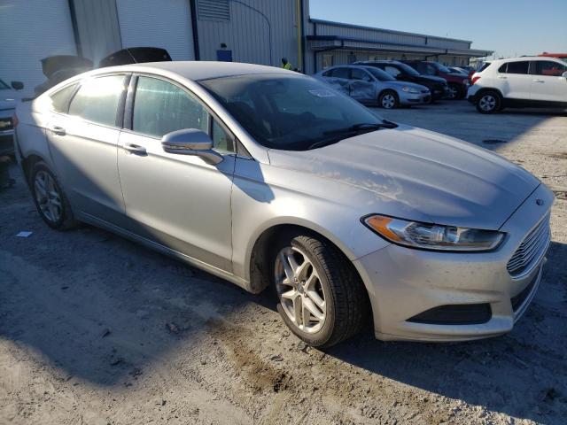 FORD FUSION SE 2015