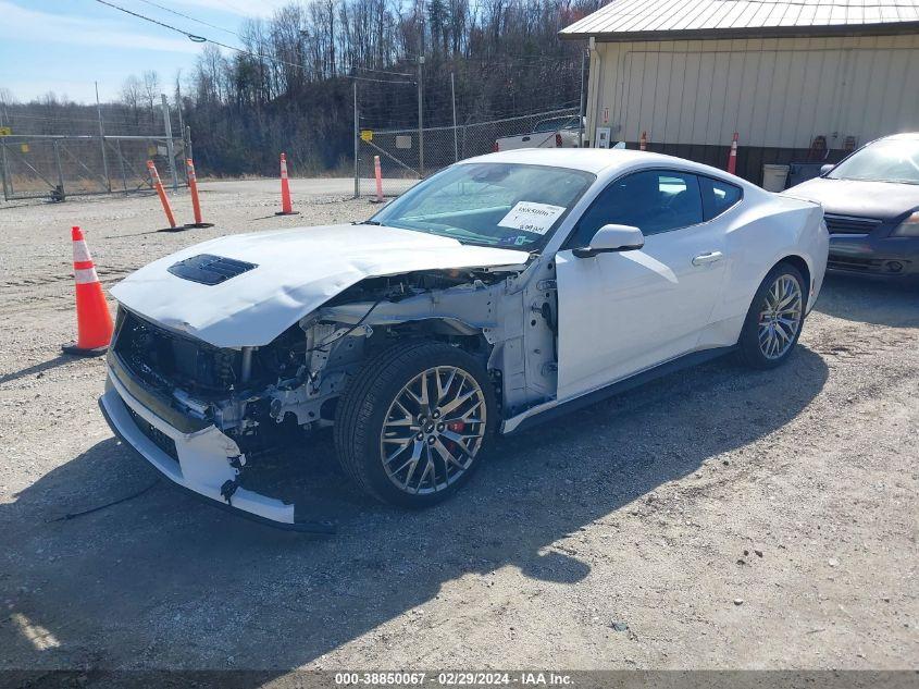 FORD MUSTANG GT PREMIUM FASTBACK 2024