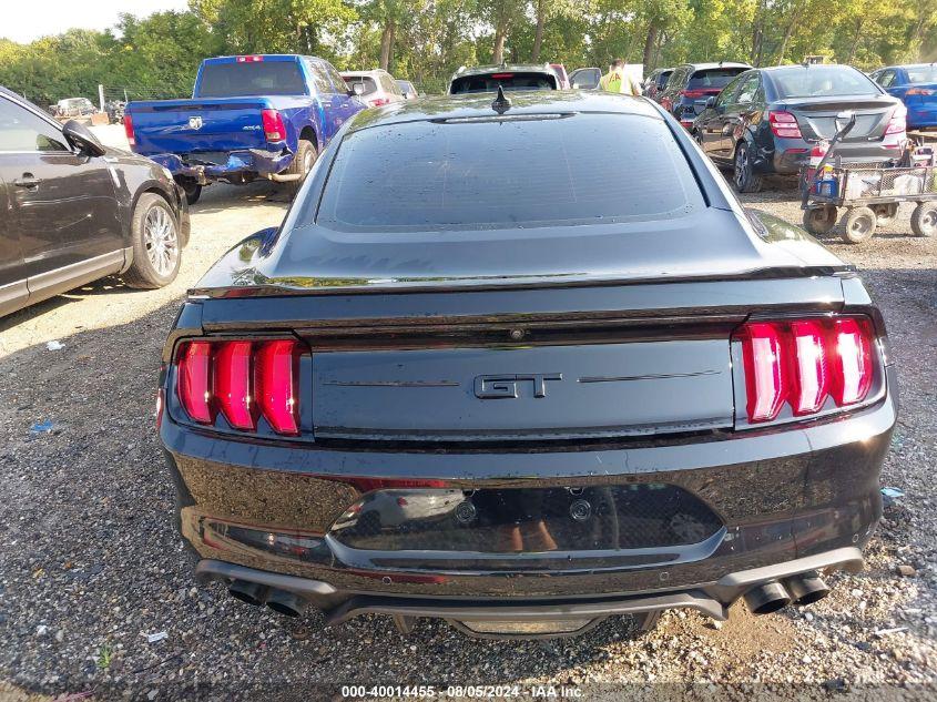 FORD MUSTANG GT FASTBACK 2022