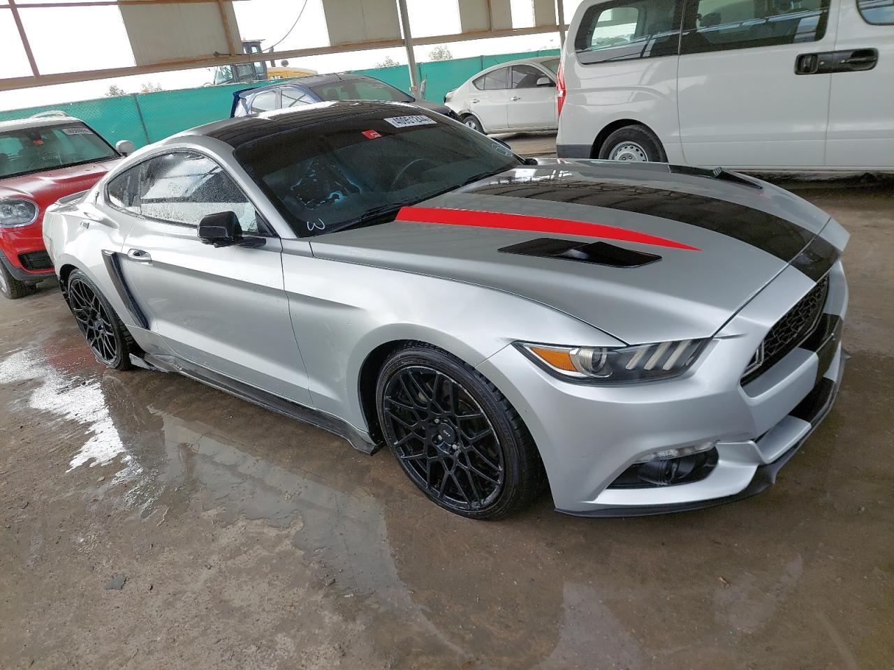 FORD MUSTANG  2016