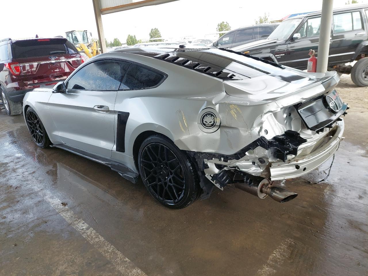 FORD MUSTANG  2016