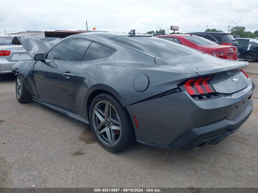 FORD MUSTANG ECOBOOST FASTBACK 2024