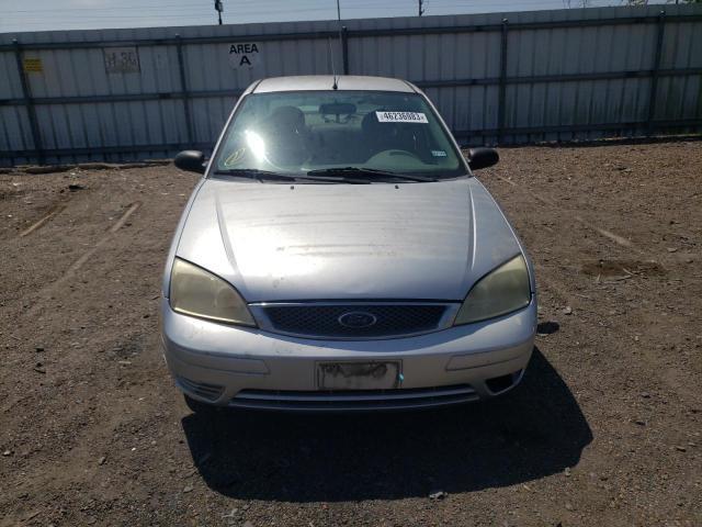 FORD FOCUS ZX4 2005