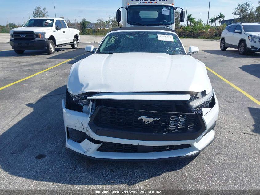 FORD MUSTANG ECOBOOST PREMIUM 2024