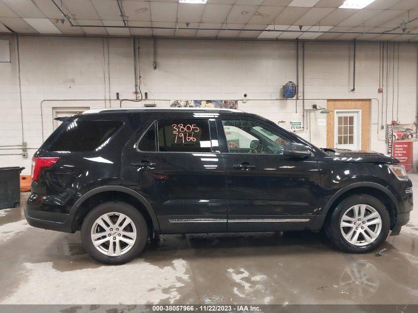 FORD EXPLORER XLT 2019