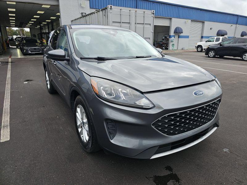 FORD ESCAPE SE HYBRID 2021