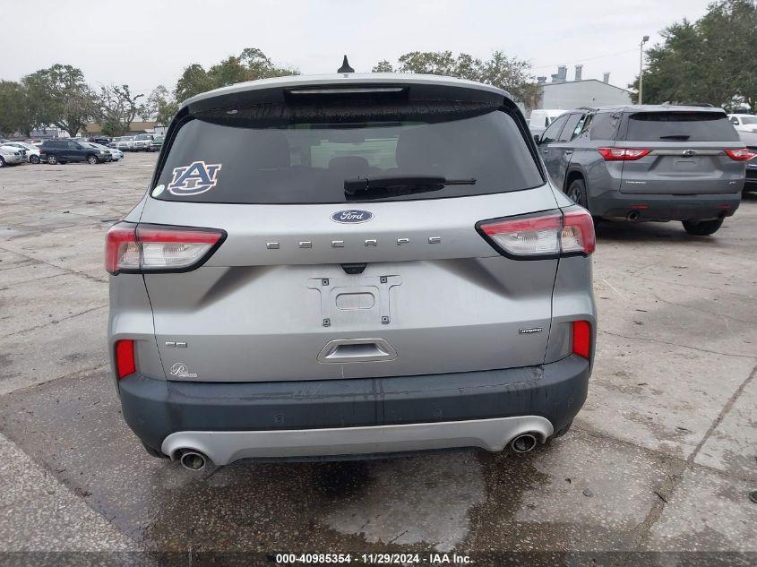 FORD ESCAPE SE HYBRID 2021