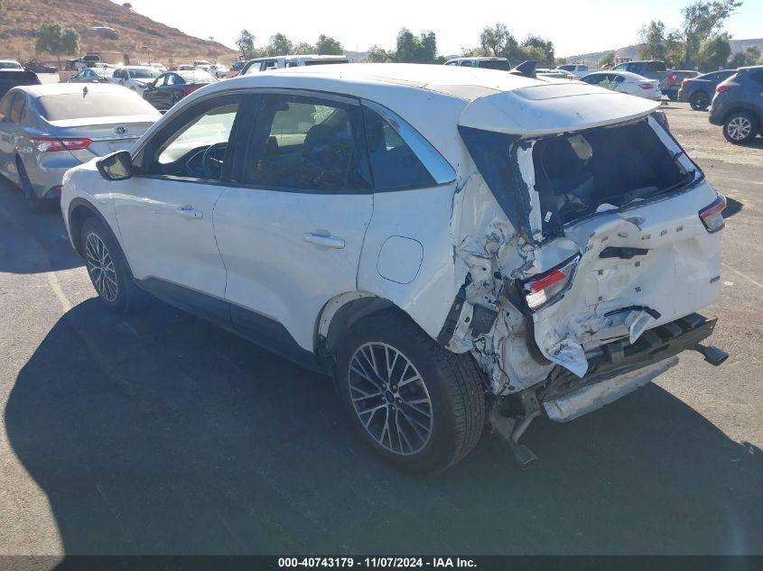 FORD ESCAPE SE PLUG-IN HYBRID 2022