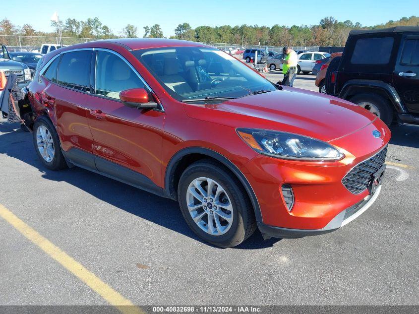 FORD ESCAPE SE 2020