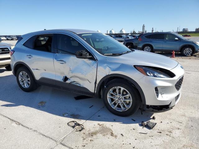 FORD ESCAPE SE 2020