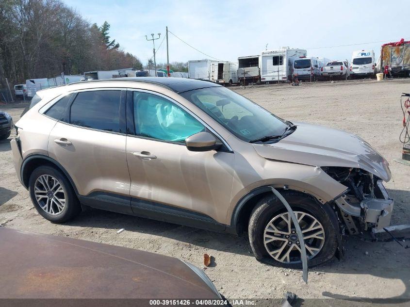 FORD ESCAPE SEL 2021