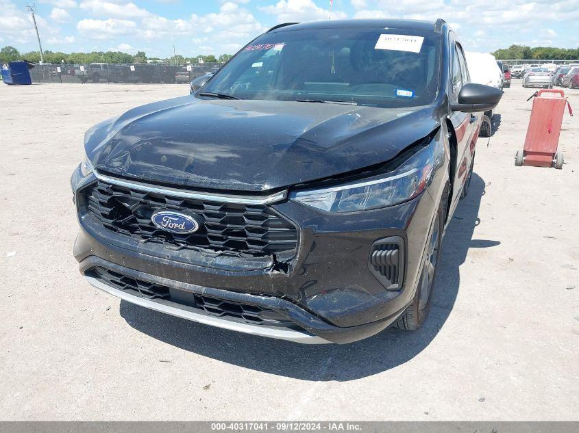 FORD ESCAPE ST-LINE 2023