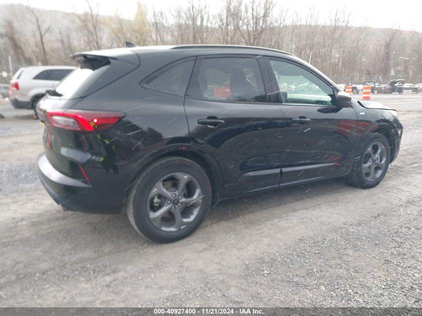 FORD ESCAPE ST-LINE 2024