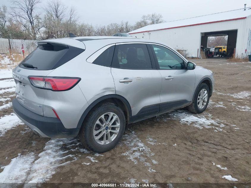 FORD ESCAPE SE 2020