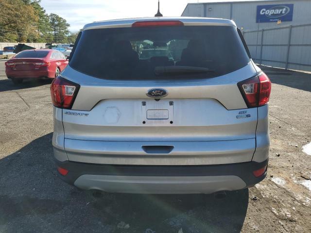 FORD ESCAPE SE 2019