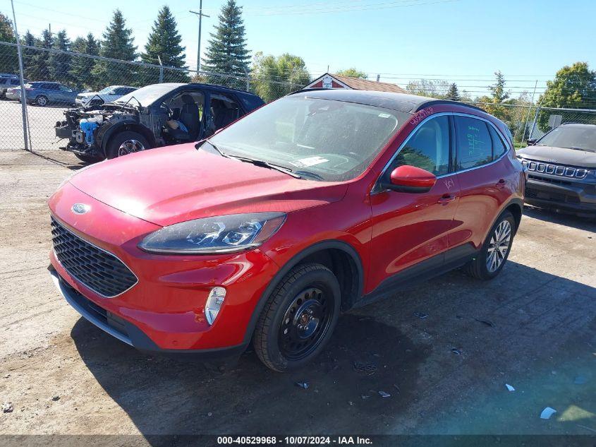 FORD ESCAPE TITANIUM 2022