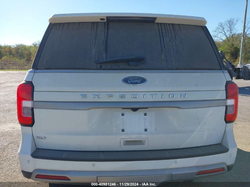 FORD EXPEDITION XLT 2023