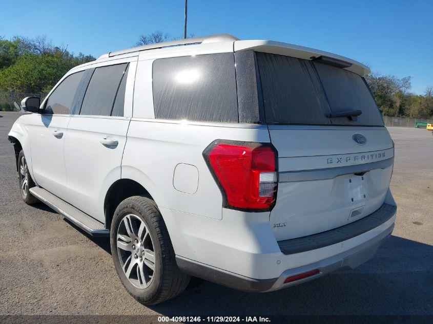 FORD EXPEDITION XLT 2023