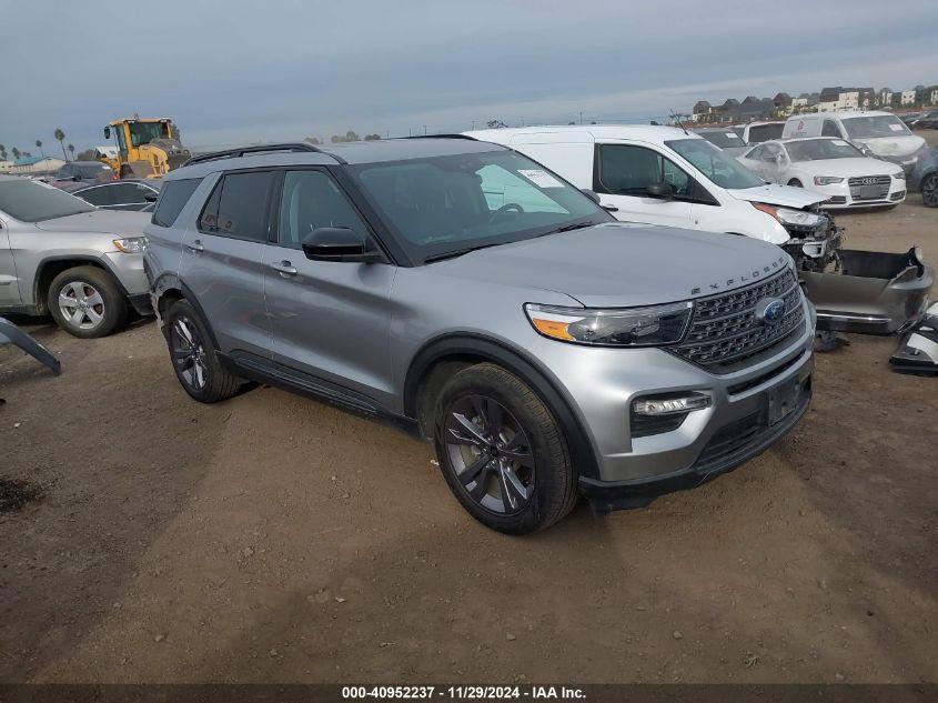 FORD EXPLORER XLT 2022