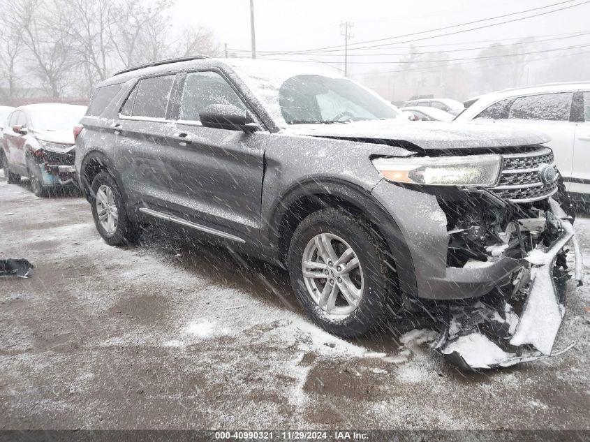 FORD EXPLORER XLT 2022