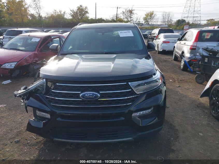 FORD EXPLORER XLT 2021