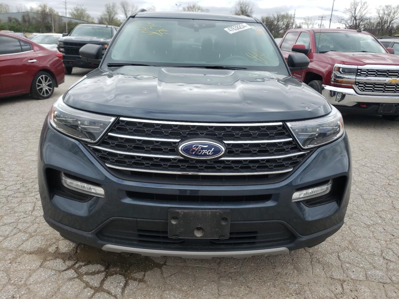 FORD EXPLORER X X 2022