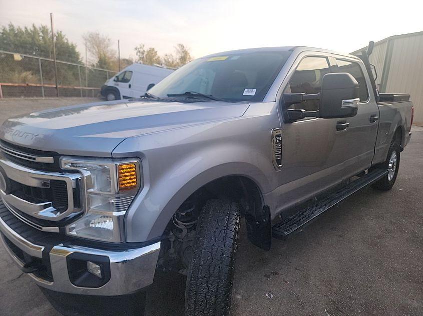 FORD F-250 XLT 2022