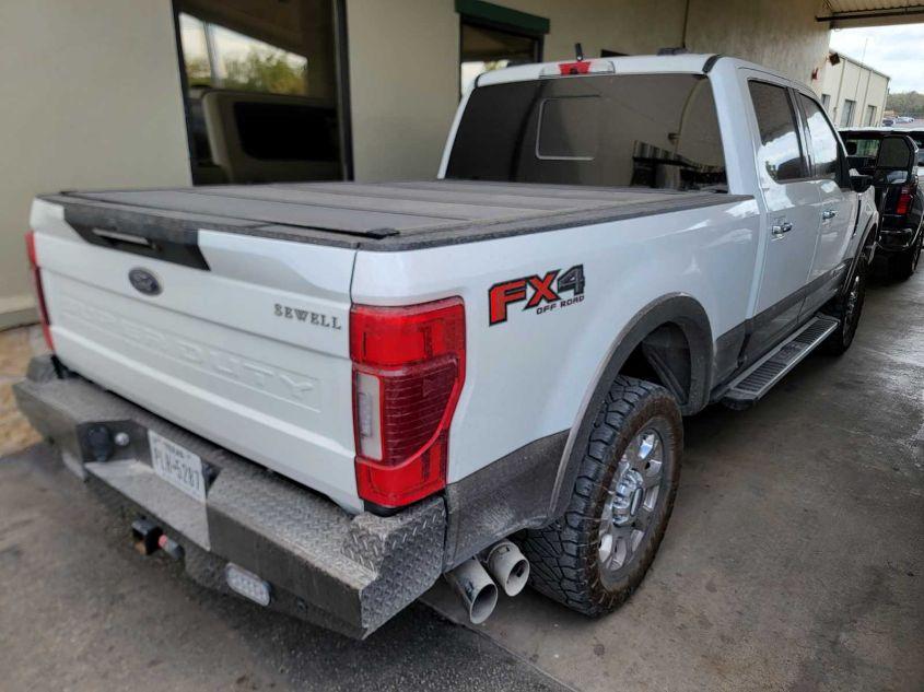 FORD F-250 LARIAT 2021