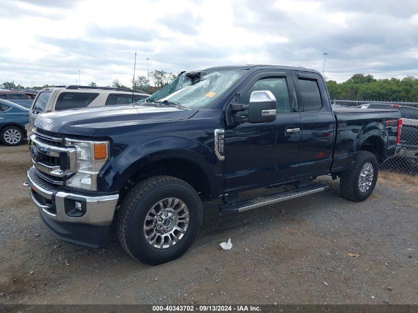 FORD F-250 XLT 2022