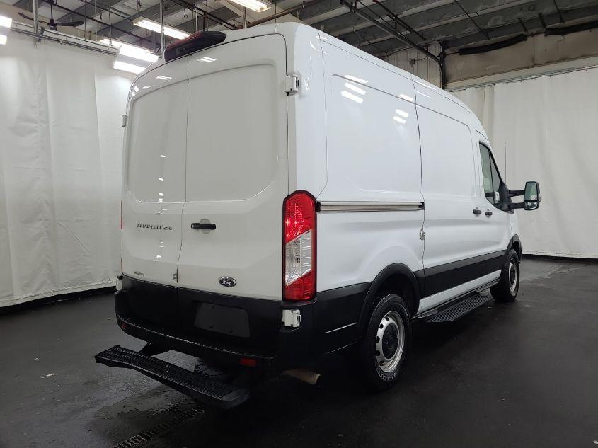 FORD TRANSIT-250 CARGO VAN  2020