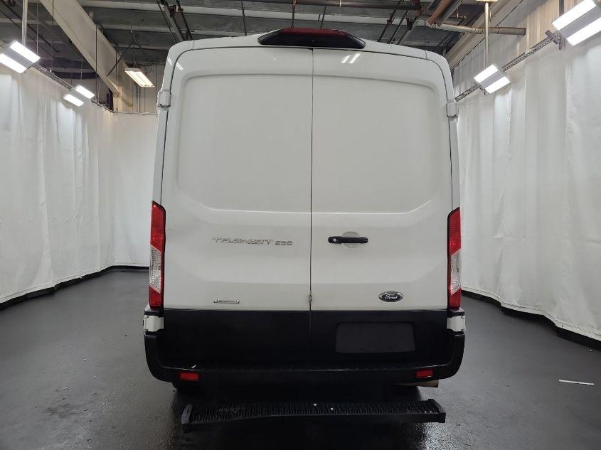 FORD TRANSIT-250 CARGO VAN  2020