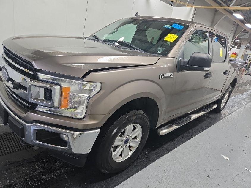 FORD F-150 XLT 2020