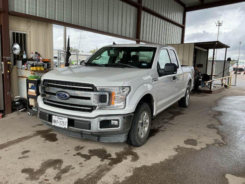 FORD F-150 XLT 2020