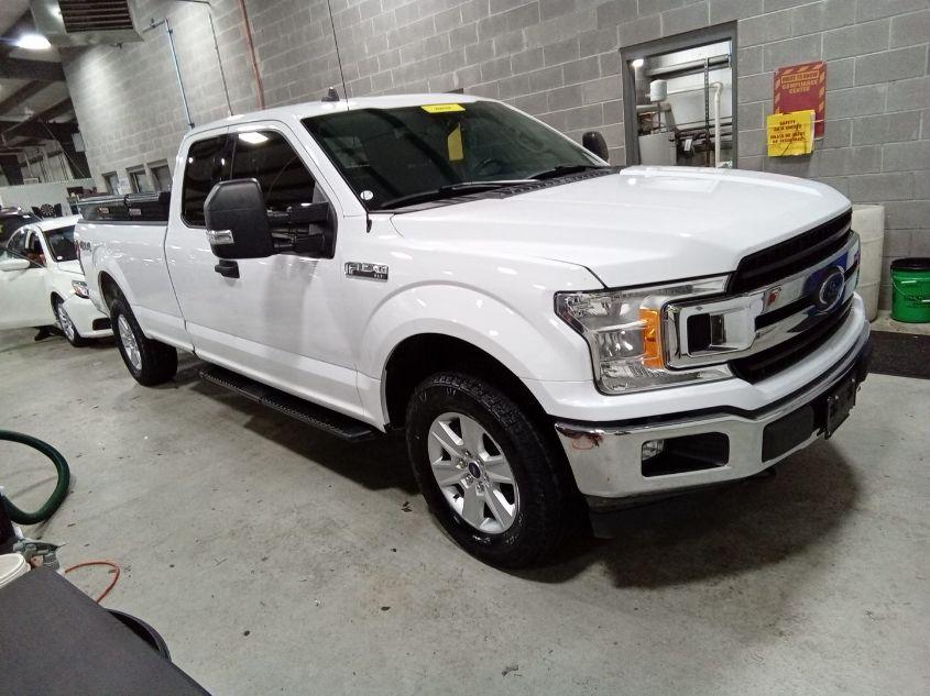 FORD F-150 XLT 2020