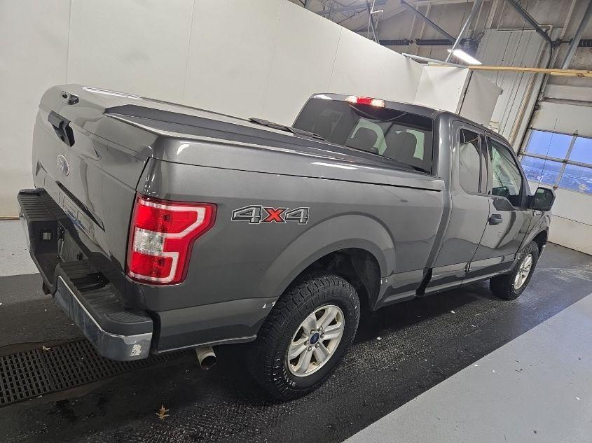 FORD F-150 XLT 2020