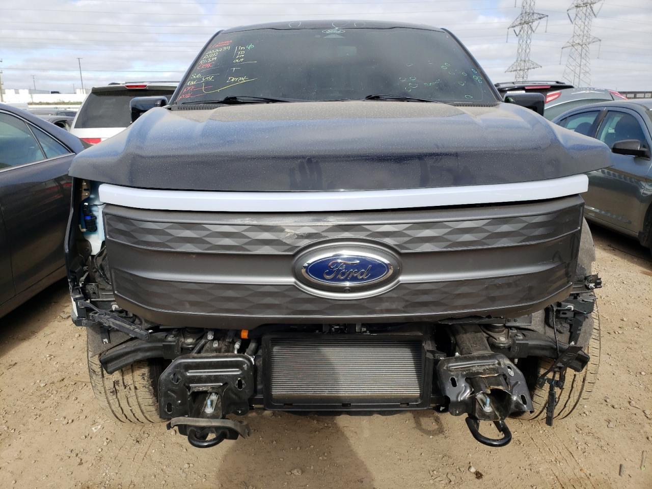 FORD F150 LIGHT  2022