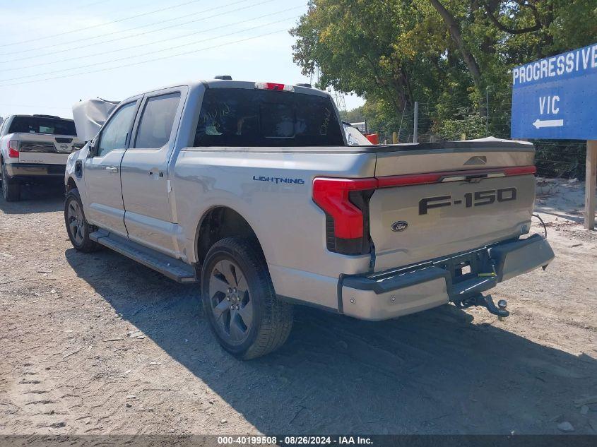 FORD F-150 LIGHTNING LARIAT 2023