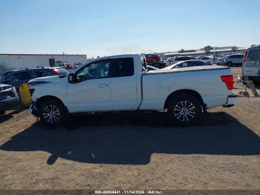 NISSAN TITAN SV 4X4 2021