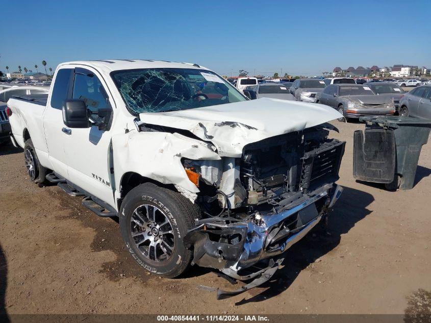 NISSAN TITAN SV 4X4 2021