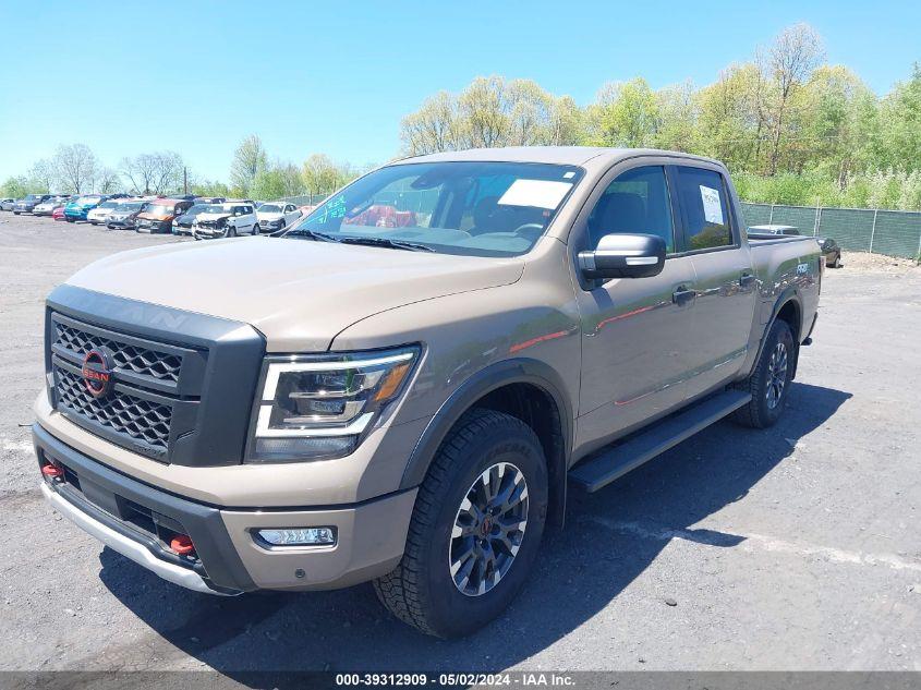 NISSAN TITAN PRO-4X 4X4 2023