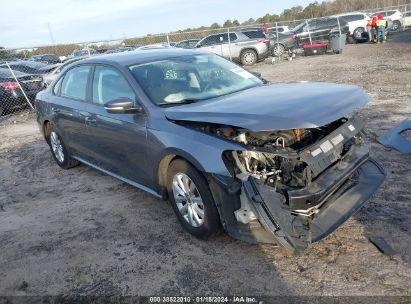 VOLKSWAGEN PASSAT 2.5L S 2013