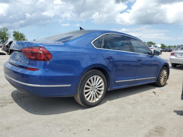 VOLKSWAGEN PASSAT SE 2017