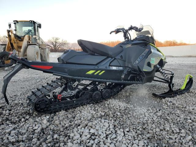 SKI DOO MXZ TNT 60  2021