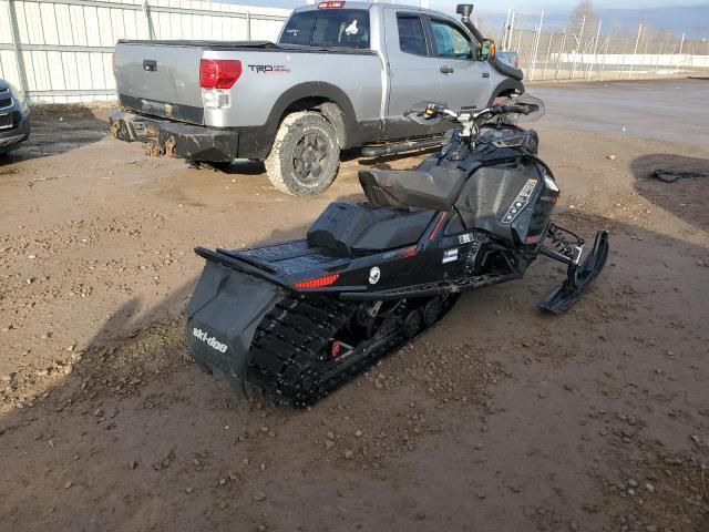 SKI DOO SNOWMOBILE MXZ-X 800 2018