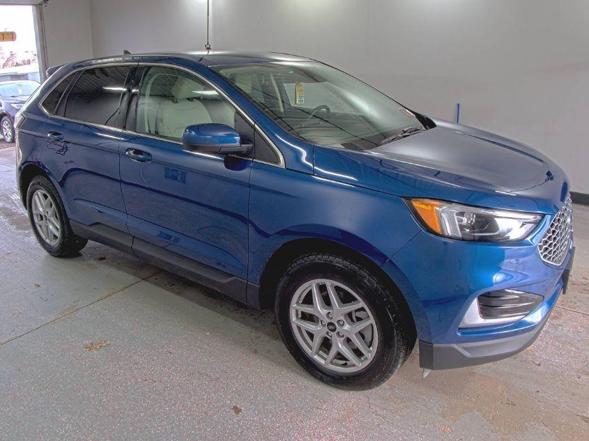 FORD EDGE SEL 2023