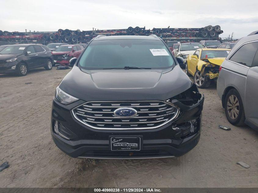 FORD EDGE SEL 2022